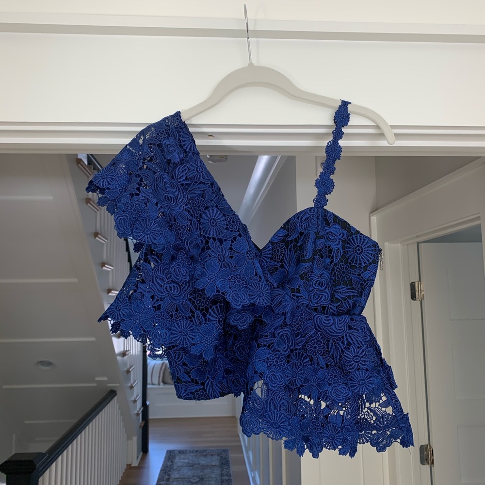 Alice + Olivia Blue Lace One-Shoulder Top